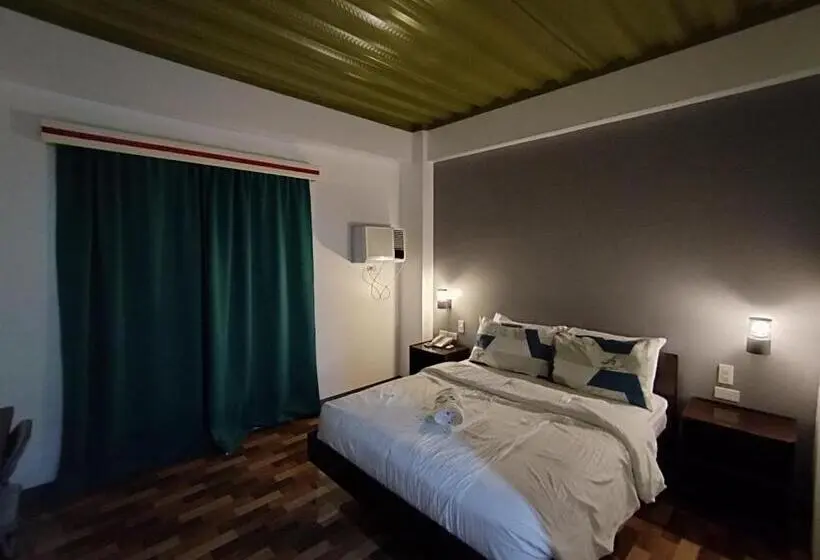 Deluxe-huone, Reddoorz @ Lqj Hotel Old Buswang Kalibo