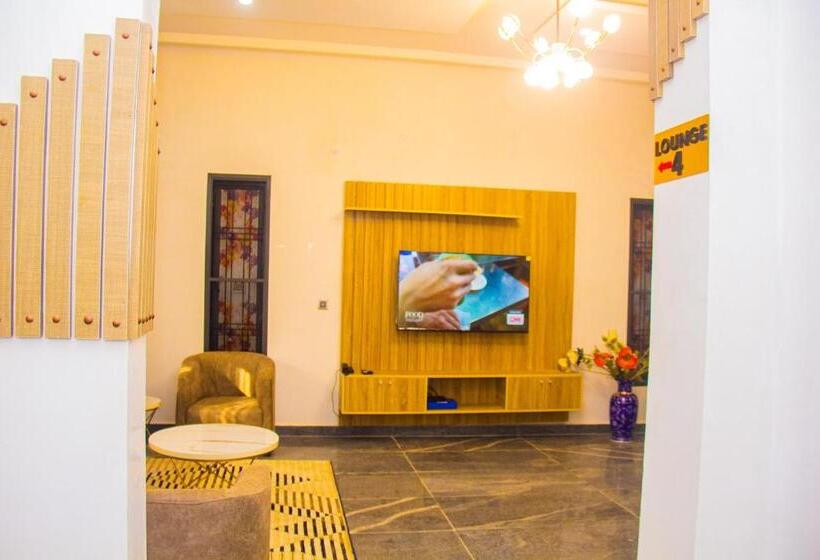 اتاق سوپریور با تخت بزرگ, 4 Bedroom Villa Marina Duplex Guzape