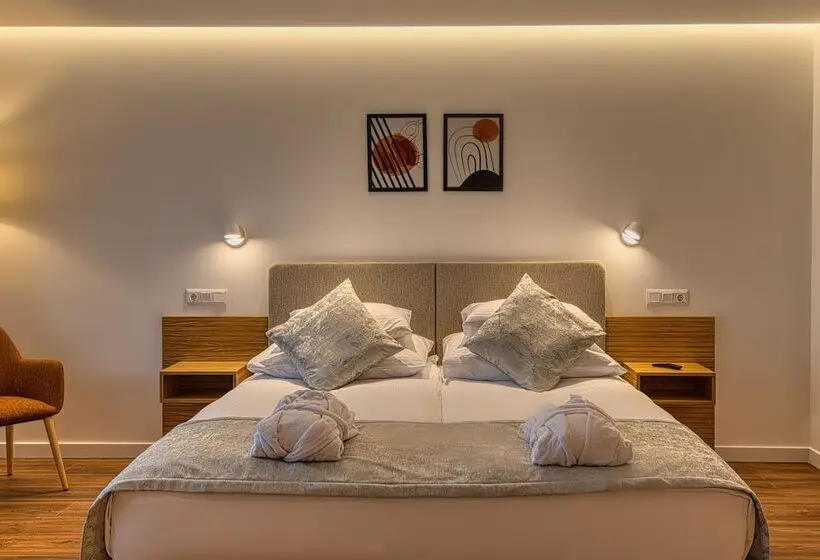 デラックスルーム, Cardoner Hotel és Konferenciaközpont