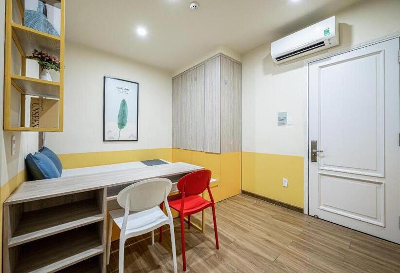 استودیوی استاندارد, Cozrum Homes Kola Apartment