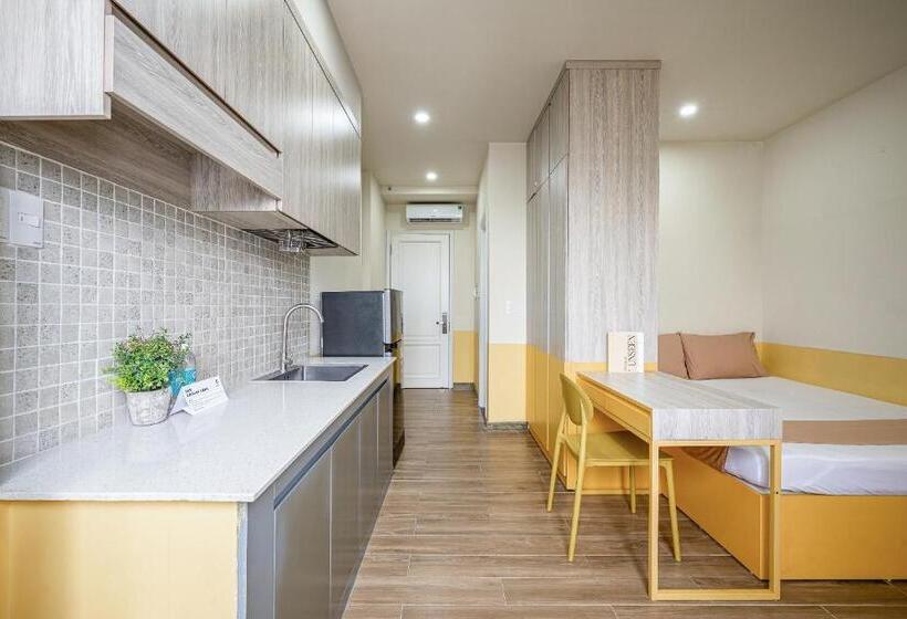 استودیوی لوکس, Cozrum Homes Kola Apartment