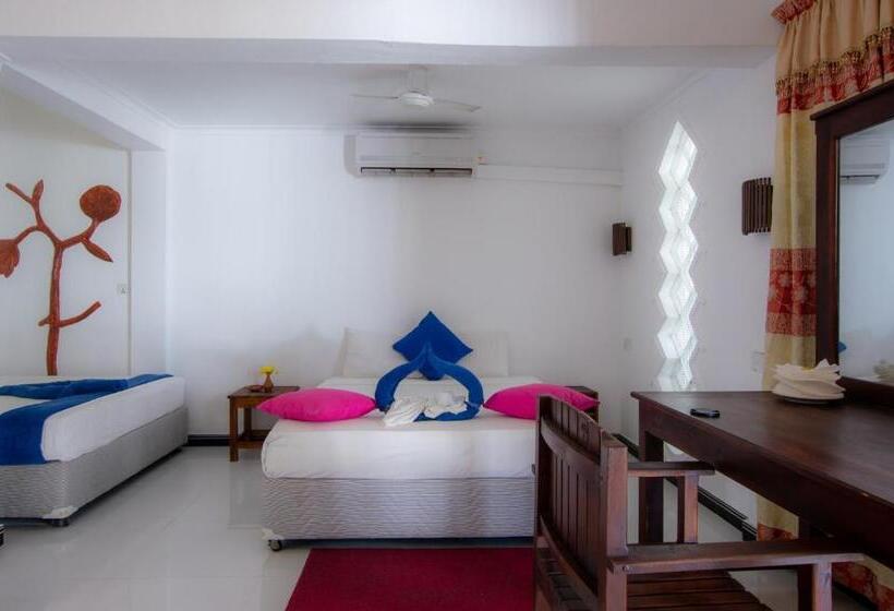 חדר משפחתי, Arugambay Surf Resort