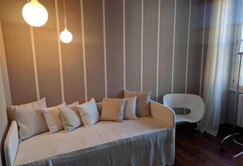 اتاق خانوادگی, Ritter S Rooms & Apartments