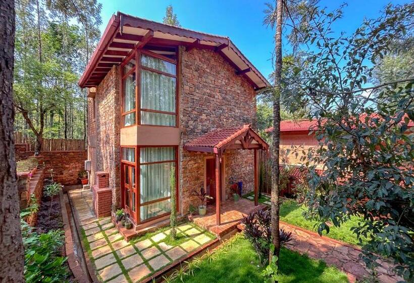 Вилла с 1 спальней и бассейном, Sereno Barn Eco Stay Chikmagalur