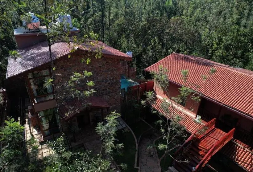 Huvila, 1 makuuhuone ja uima-allas, Sereno Barn Eco Stay Chikmagalur