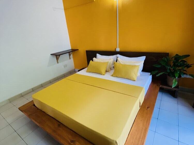 标准间, Surf N Spice   Hiriketiya