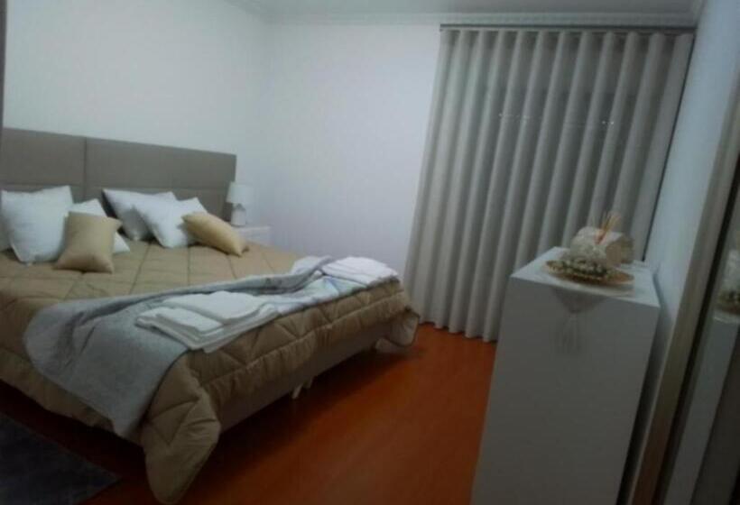 غرفة قياسية, Alojamento Real