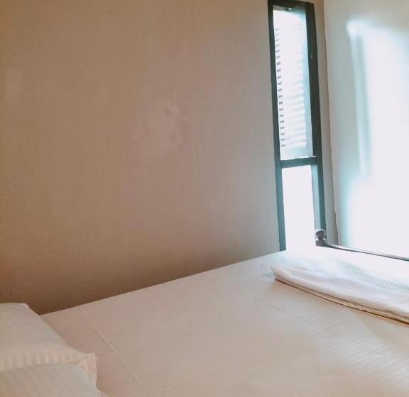 Standard-huone Parveke, Oryza Wayanad