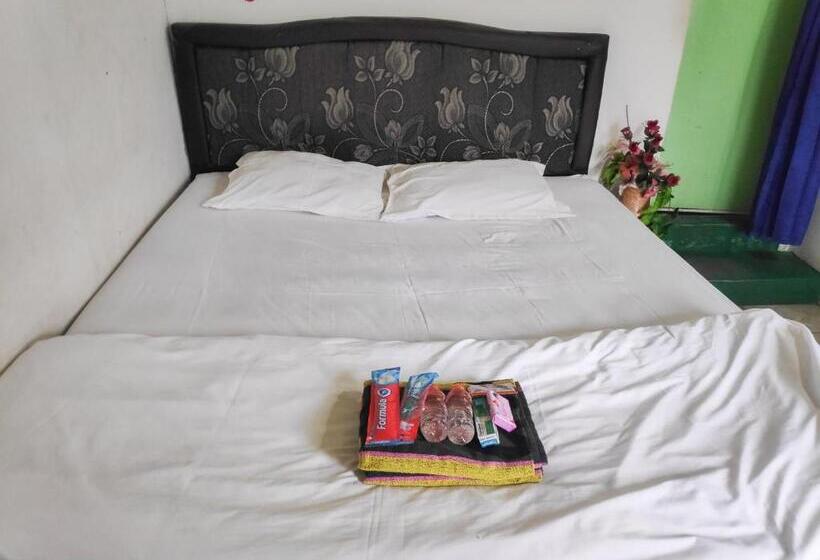 Номер Стандарт, Reddoorz Near Pelabuhan Ajibata Parapat