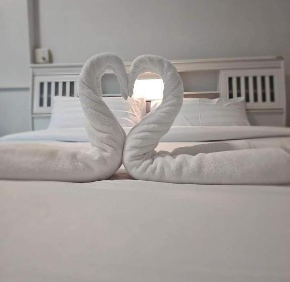 غرفة قياسية مزوَّدة بشُرفة, Ban Chahomm Guesthouse