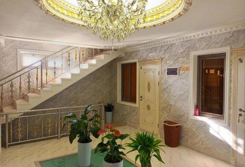 חדר סטנדרט לשלושה, Dari Zanjir Family Guest House