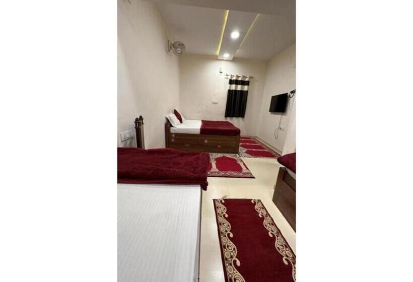 غرفة عائلية, Desert Inn, Bhuj