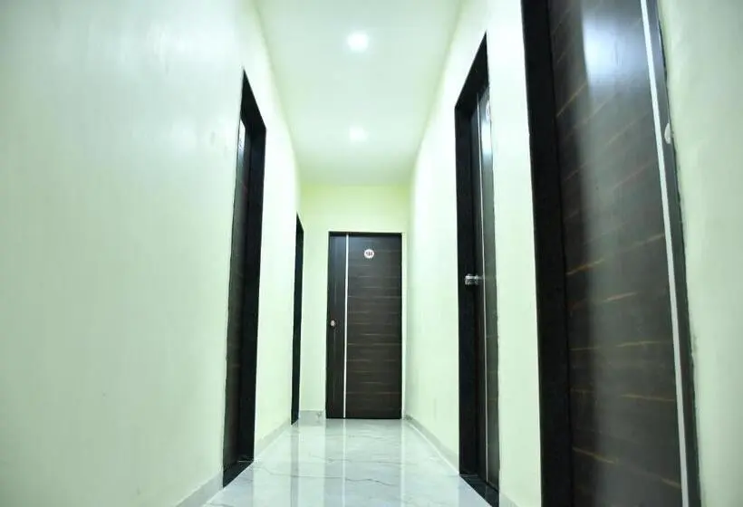ファミリールーム, Kalika Residency