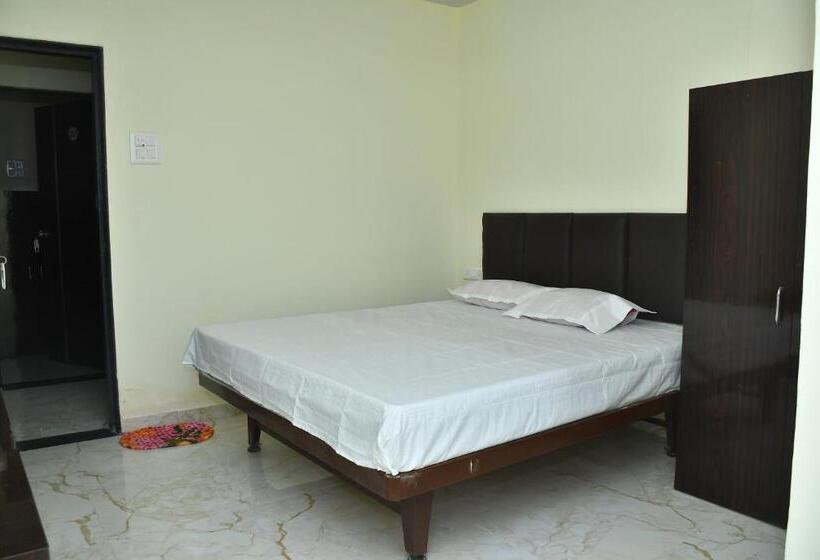 Номер Deluxe, Kalika Residency