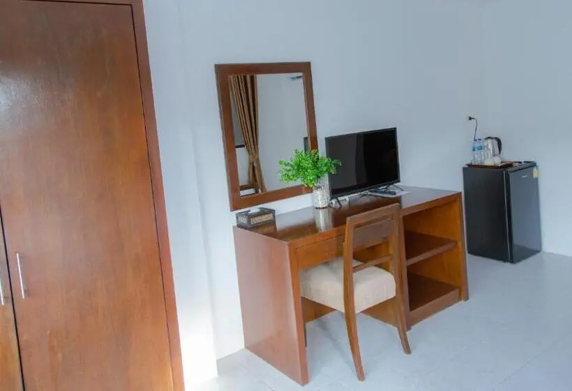 اتاق استاندارد سه نفره, Roomquest Kalim Beach