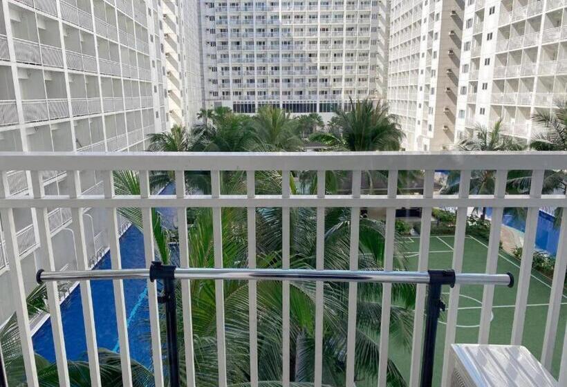 1 Sovrums Lägenhet med Balkong, Shore Residence D15 Shortwalk Mall Of Asia Near Airport