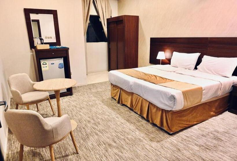 Deluxe Zimmer Kingsize Bett, فندق الضيافة الذهبية