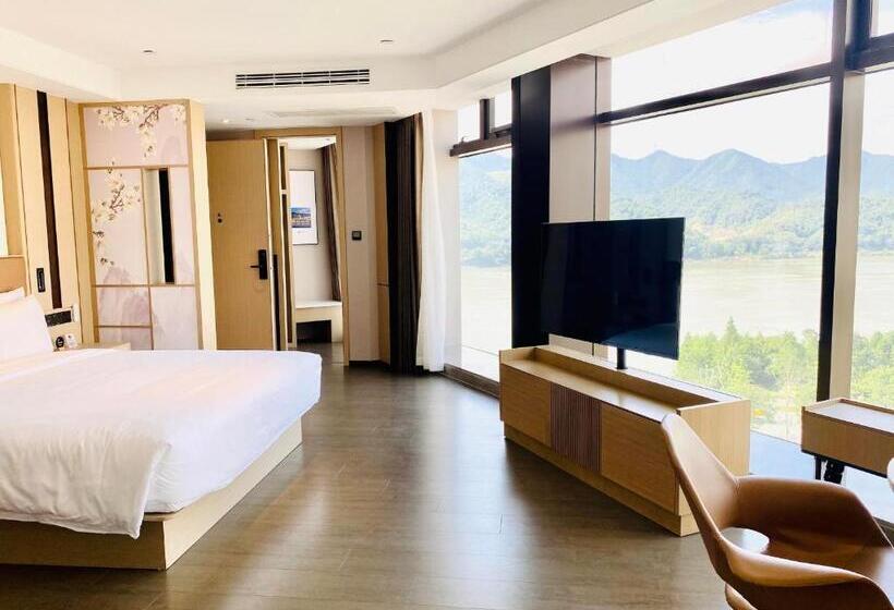 Люкс с Видом, Atour Hotel Tonglu Fuchunjiang