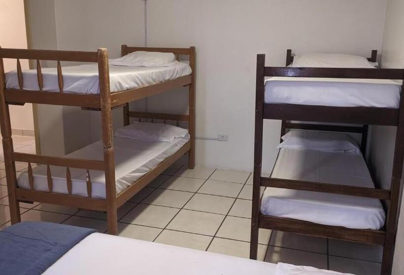 اتاق خانوادگی, Pousada Encontro Das águas