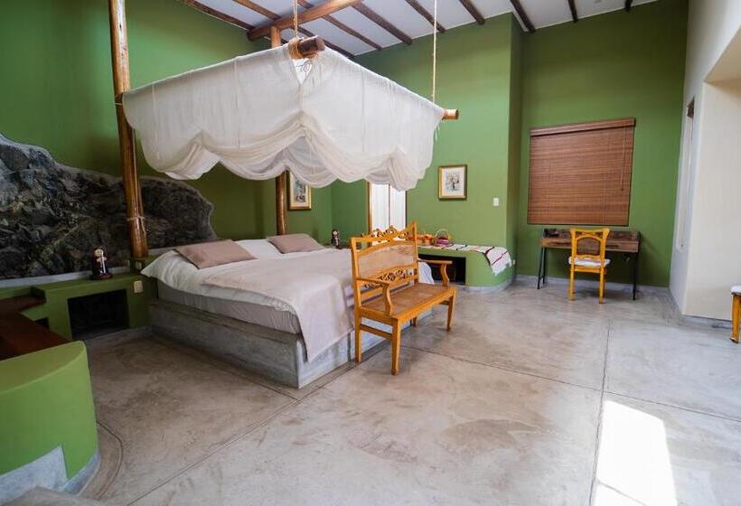 プレジデントスイートルーム, El Romeral De Azpitia