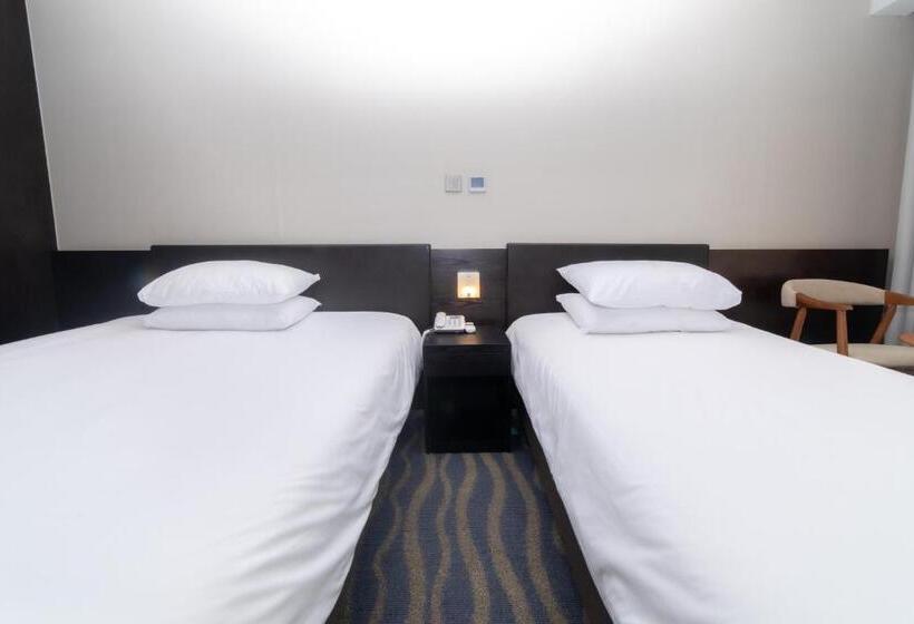 Quarto Deluxe, J Grand