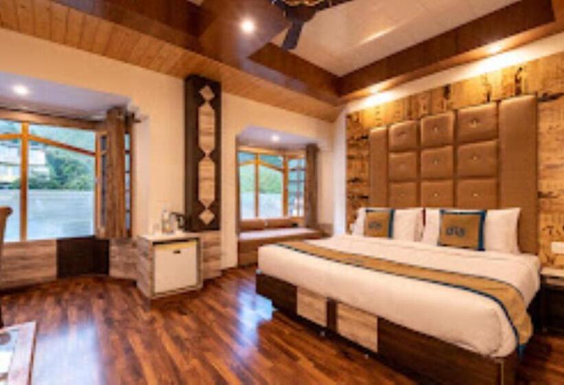 スーペリアースイート, Meghavan Resort Dharamshala