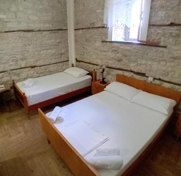 اتاق استاندارد چهار تخته, Guesthouse Klement