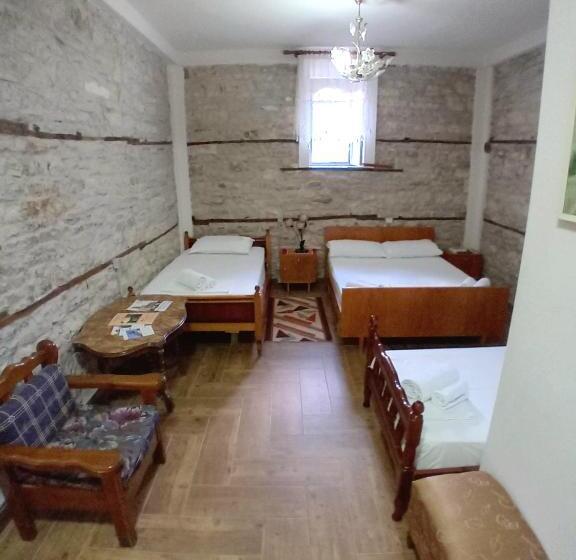 اتاق استاندارد چهار تخته, Guesthouse Klement