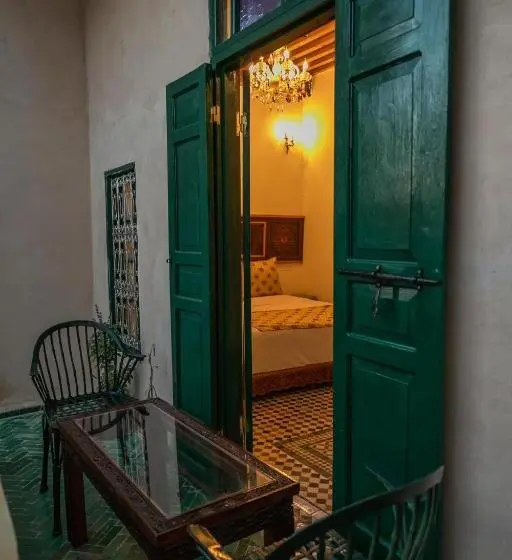 اتاق استاندارد سه تخته با چشم‌انداز, Dar Usham Fes