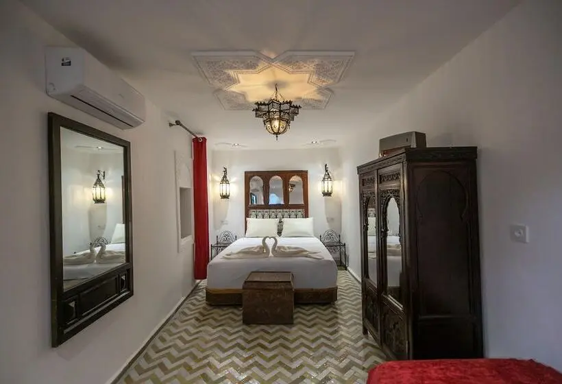 اتاق لوکس سه تخته, Dar Usham Fes