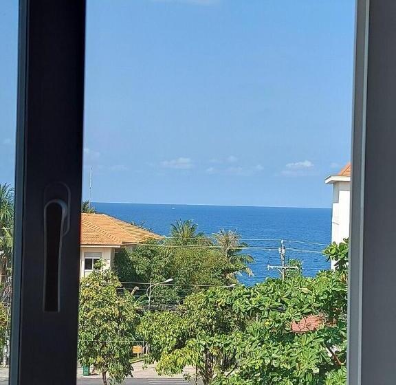 اتاق سوپریور خانوادگی, Victoria Homestay 63 Tran Hung Dao 1 Minute Walking To Beach