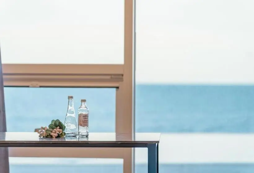 Standardzimmer mit Meerblick, Sharp & Flat