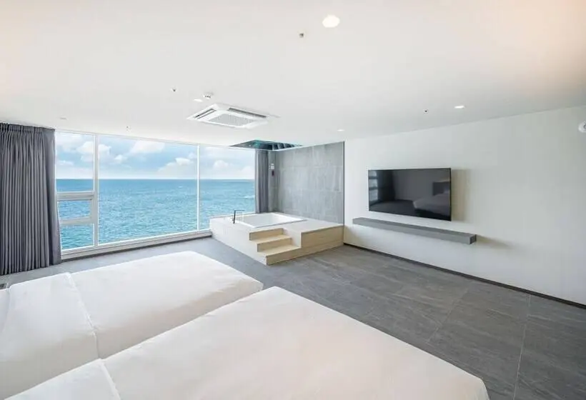 Deluxe Zimmer mit Meerblick, Sharp & Flat