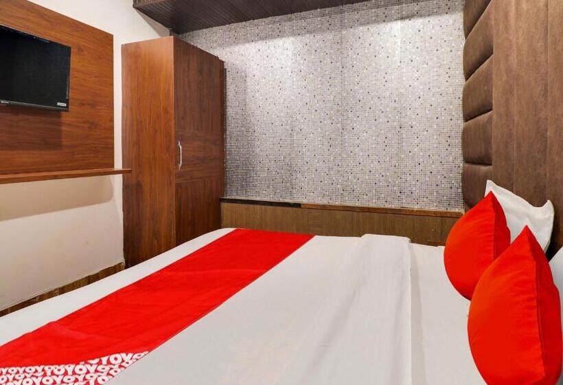 اتاق کلاسیک سه تخته, Oyo Hotel S.d. Inn