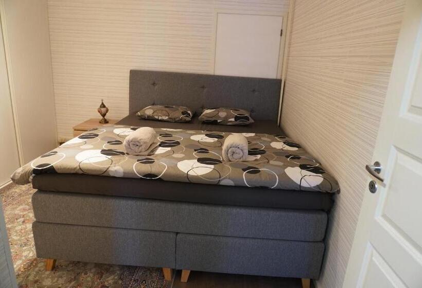 חדר סטנדרט, Your Home Away From Home!