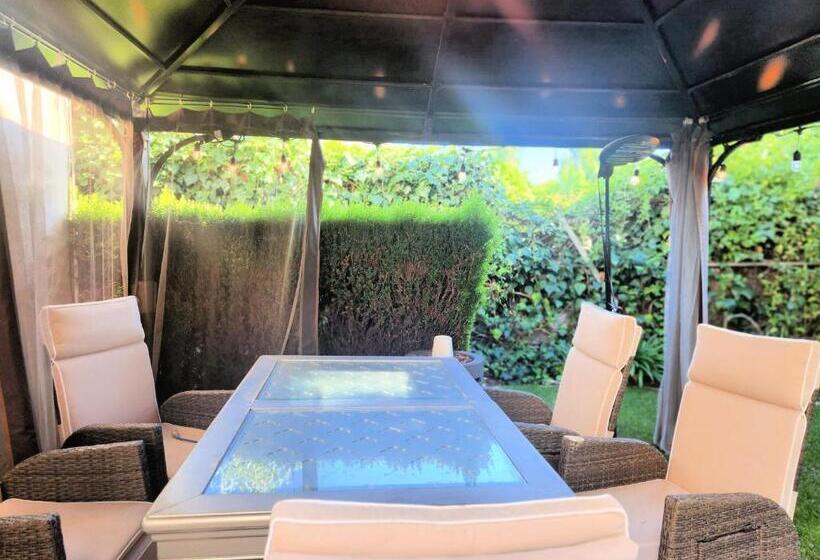 ４ベッドルームハウス, Stayspro   Glamorous Beverlywood Residence Near Everything La