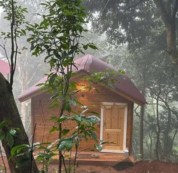 Standard Kolmen Hengen Huone Puutarhanäkymä, Coorg Jungle Mist