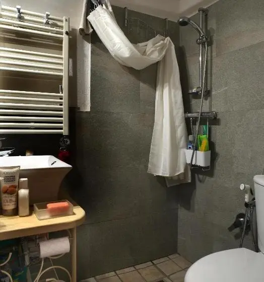 スタンダードルーム, La Casa Sul Lara