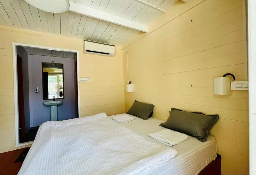 Quarto deluxe, Coco Hostel Goa