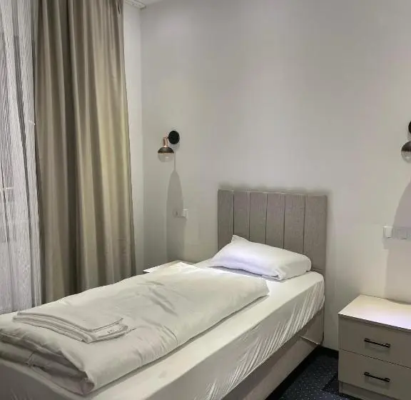 Habitación Estándar Individual, Gastpark
