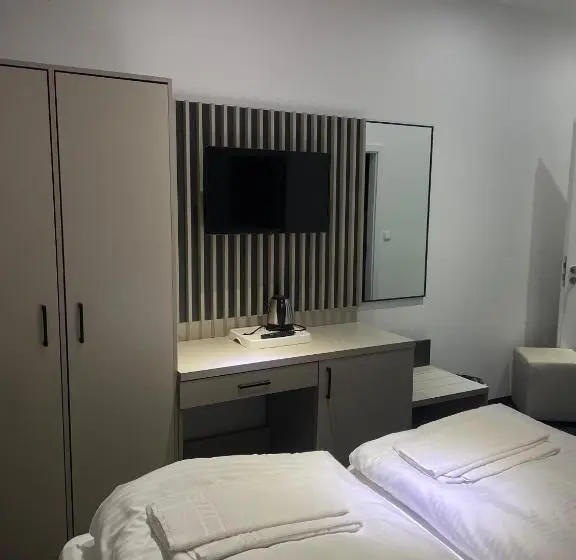 Habitación Estándar, Gastpark