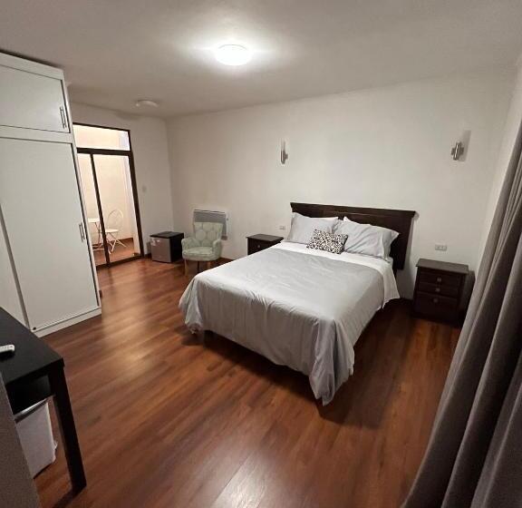 اتاق استاندارد, San Enrique