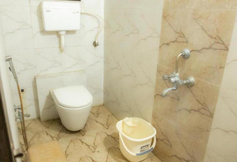 Номер Deluxe, Shree Datta