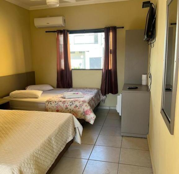 Quarto Triplo Estandar, Vila Dos Pescadores