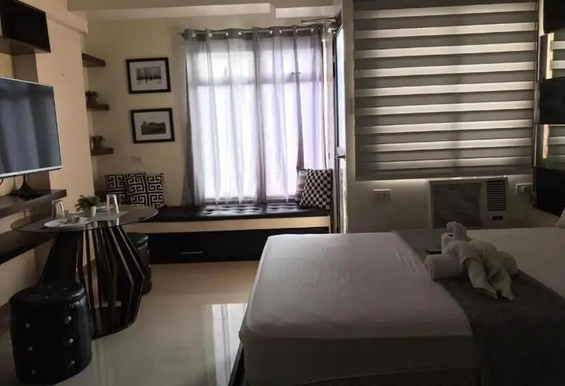 Huoneisto 1 Makuuhuone, Mabolo Garden Flat A9 Rooftop Pool Shortwalk To Ayala Mall