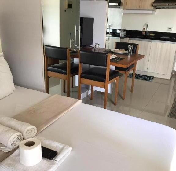 آپارتمان 1 خوابه, Mabolo Garden Flat A9 Rooftop Pool Shortwalk To Ayala Mall
