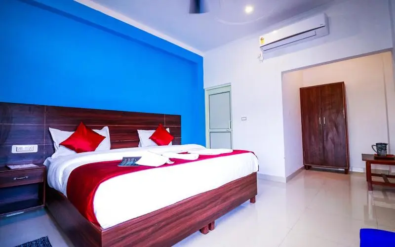 Chambre Deluxe avec Balcon, Manzil Hostel