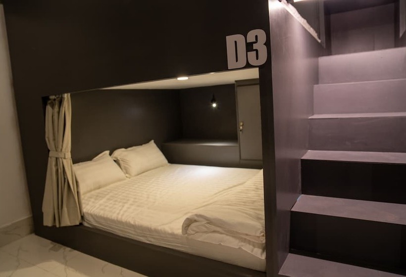 سرير فى غرفة مشتركه, Remedy Hostel