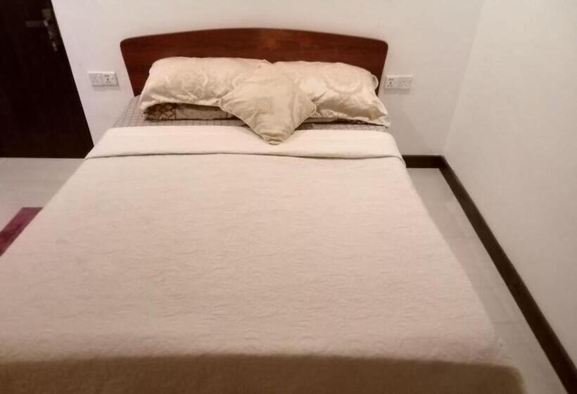 デラックスルーム, The Bliss Hostel Kandy