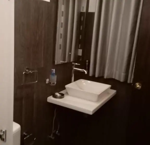 デラックスルーム, The Bliss Hostel Kandy